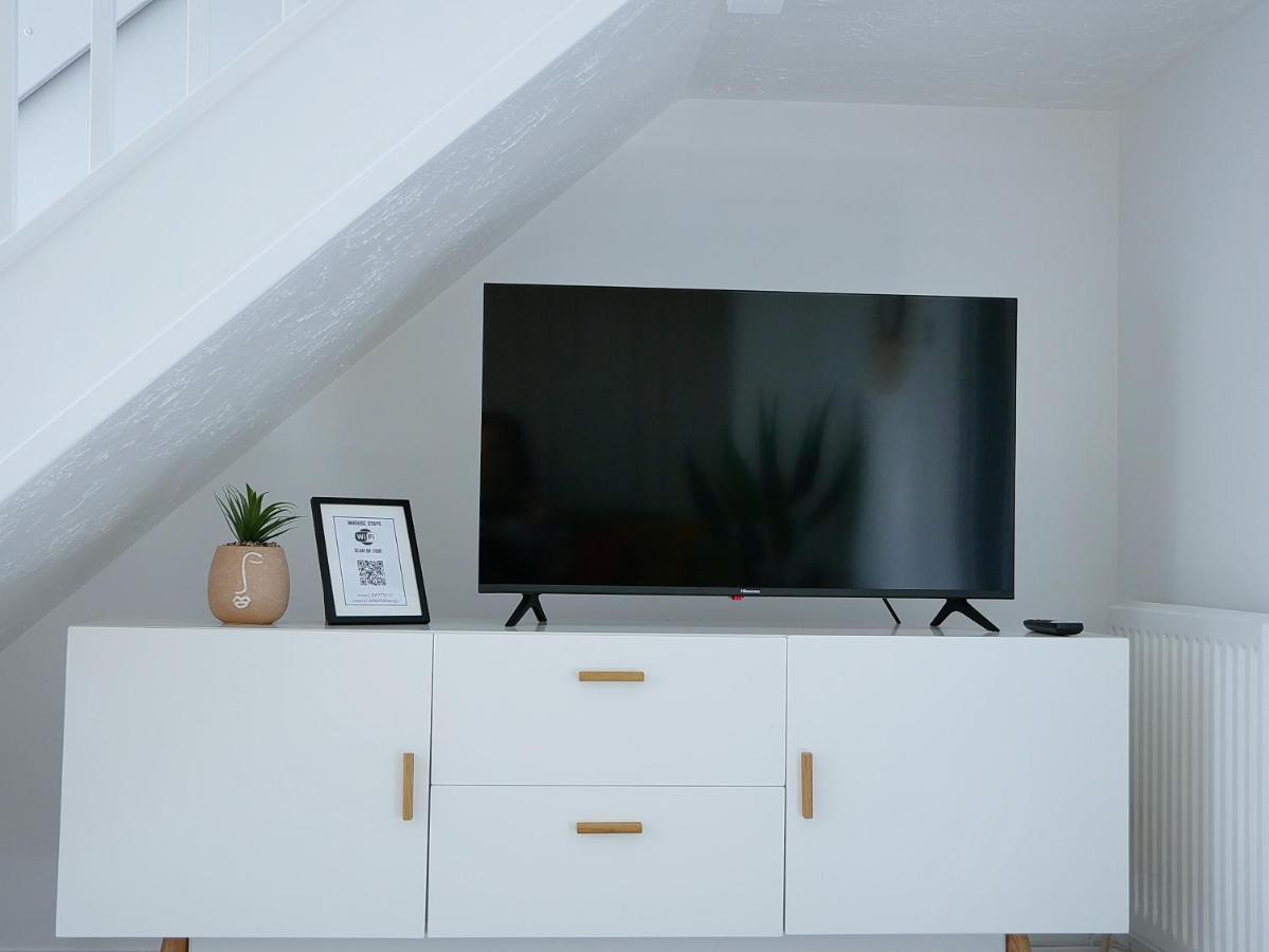 East London House Near Tube With Parking Villa Exterior photo
